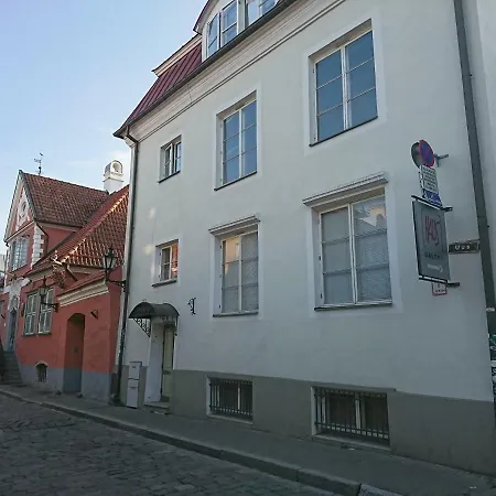 Old Town 2bdr Uus Street